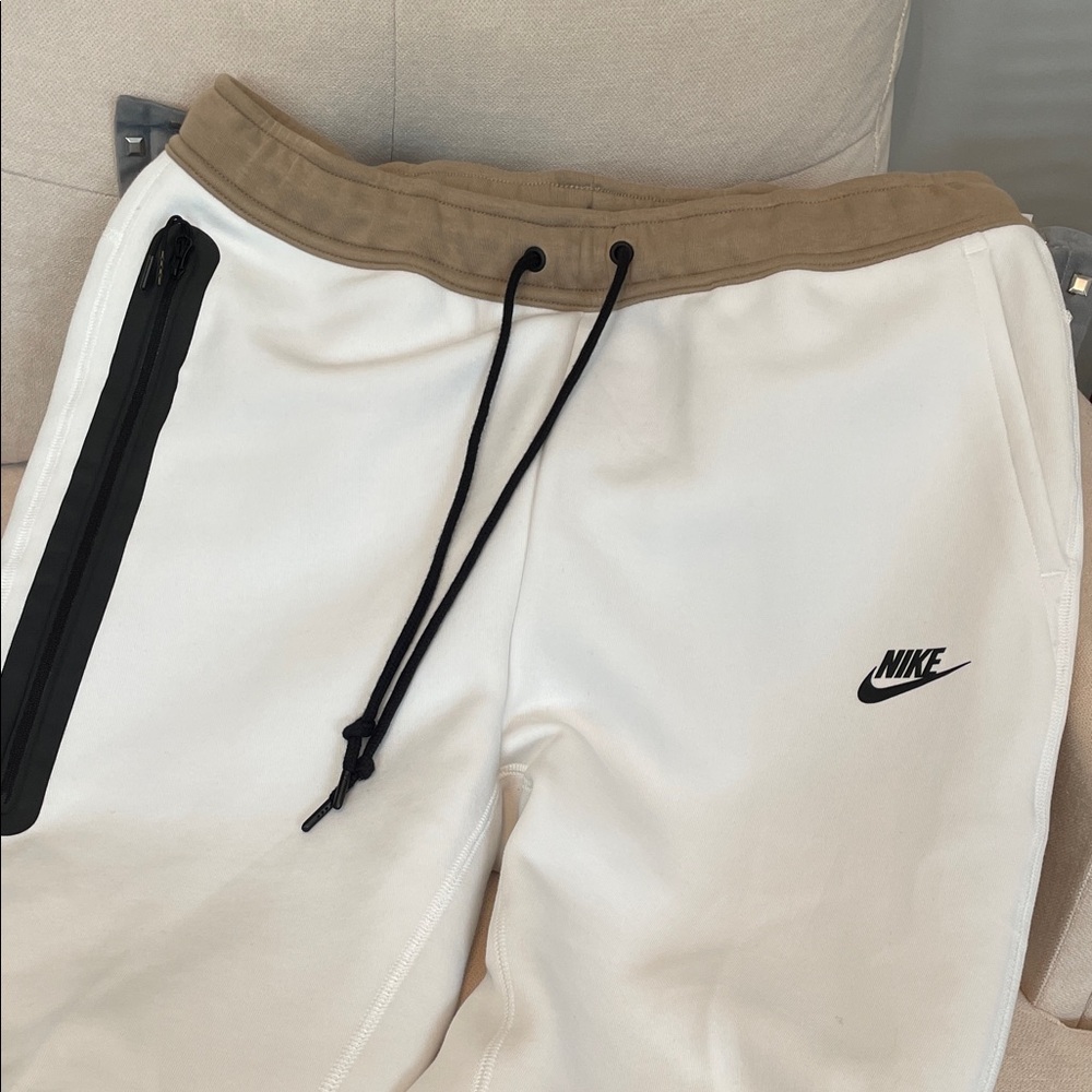 Nike Cream and Brown Joggers with Black Accents L NWT